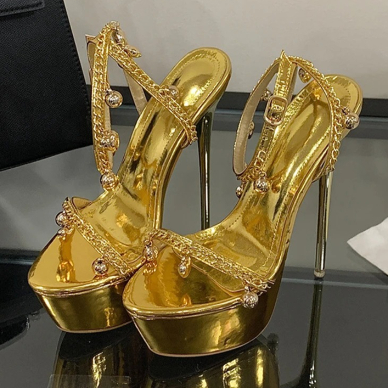 Luxury Heart Bell Pendants Des - مراجعة Gold Chain Sandal وسعره