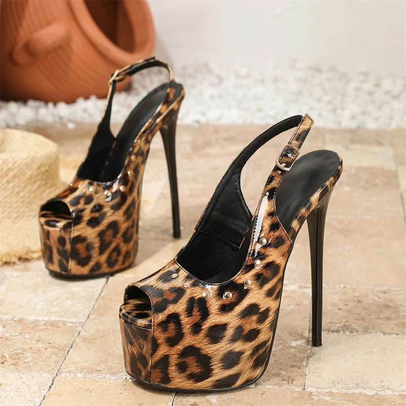 Aneikeh Leopard Print Platform - مراجعة Leopard Print Heels وسعره