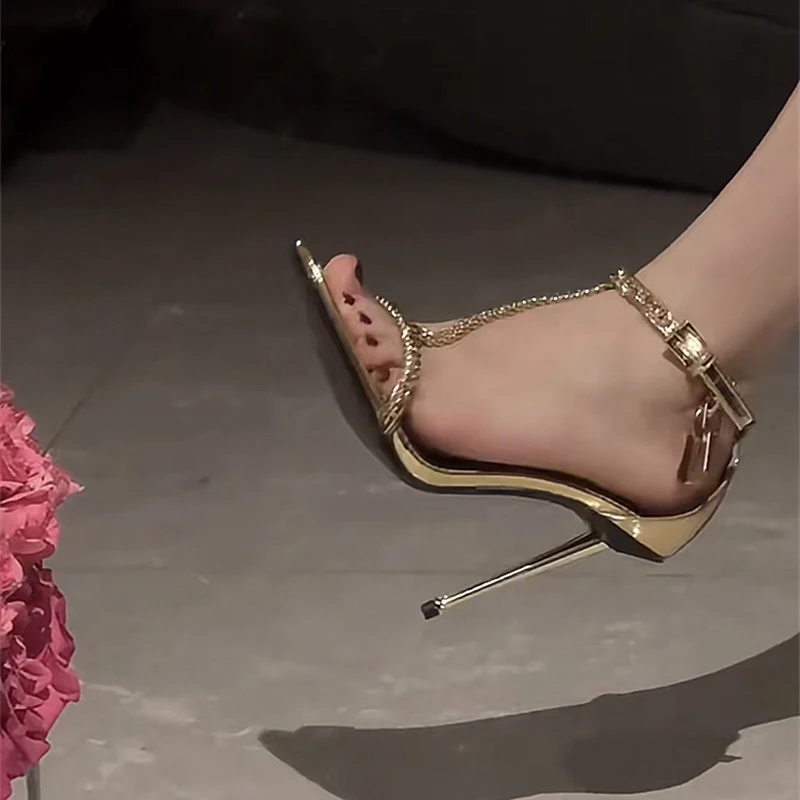 Gold Chain T-Tied Open Toe Wom - مراجعة Gold Chain Sandal وسعره