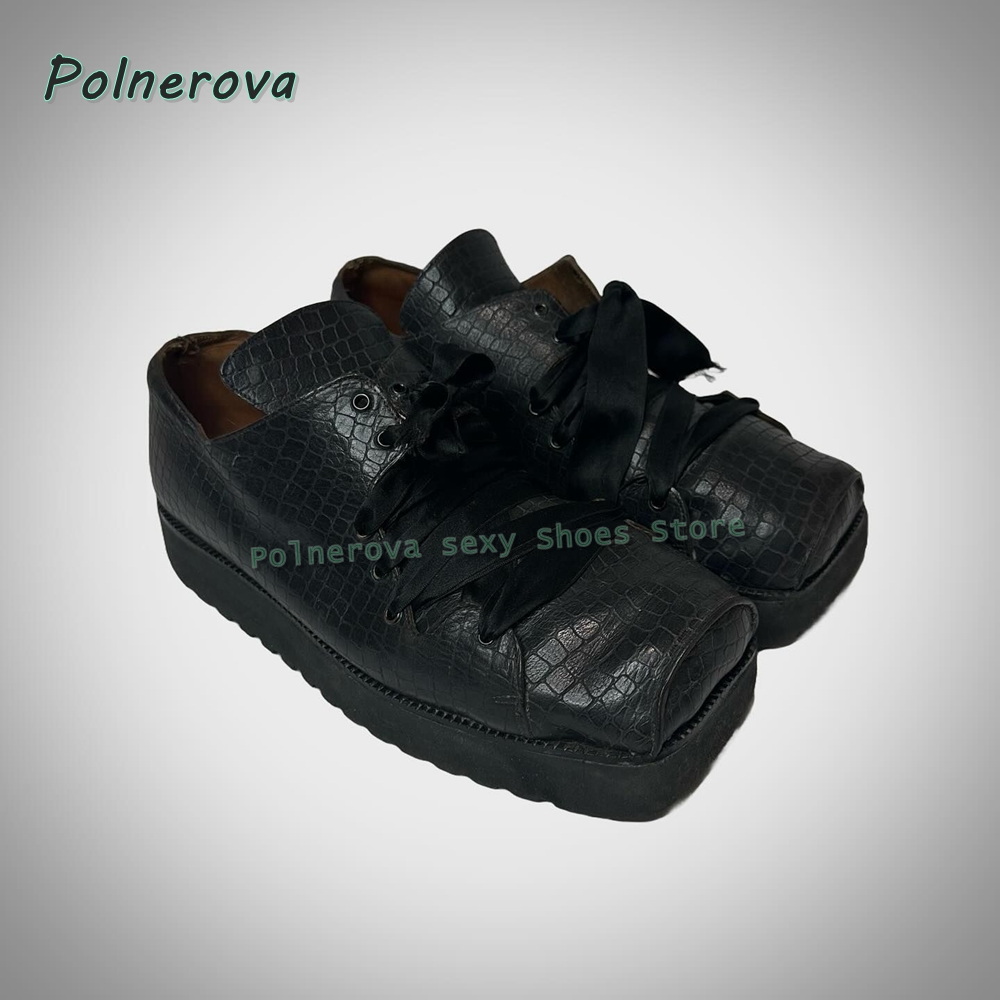 Women's Gothic Lace-Up Chunky  - مراجعة Women'S Shoes Crocs وسعره