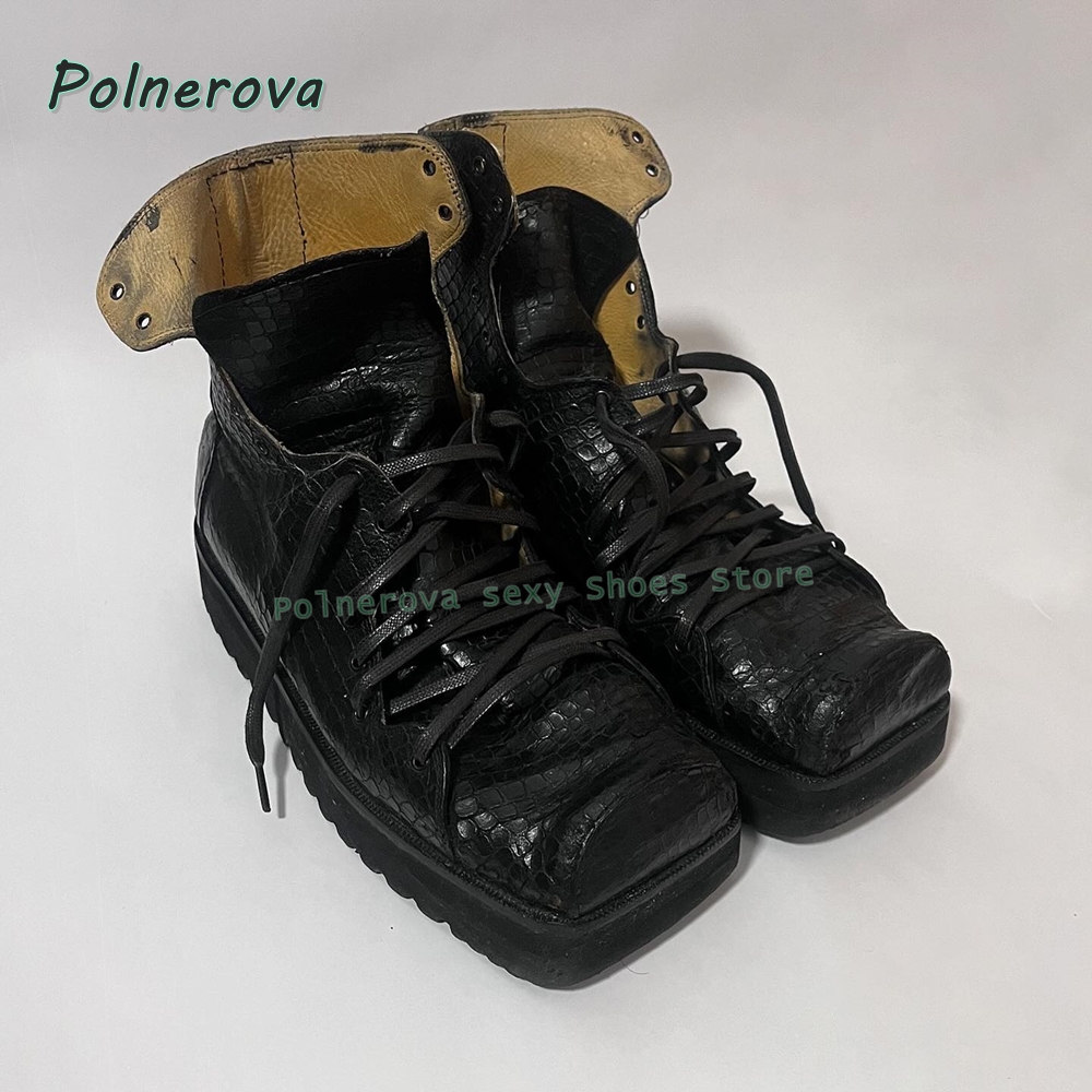 Women's Gothic Lace-Up Chunky  - مراجعة Women'S Shoes Crocs وسعره