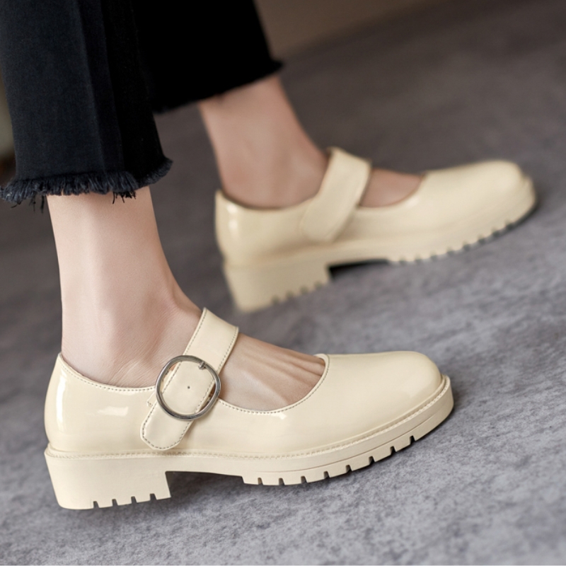 Casual Women's Low Heels Loafe - مراجعة Women'S Shoes Easy Street وسعره