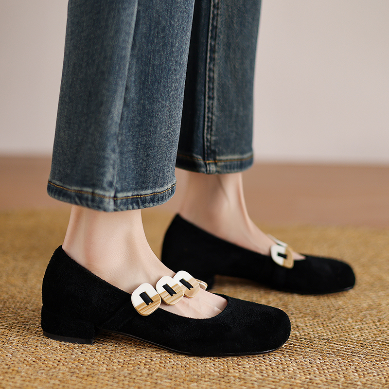 Women Mary Jane Flats Cow Sued - مراجعة Low Block Heel Pump وسعره