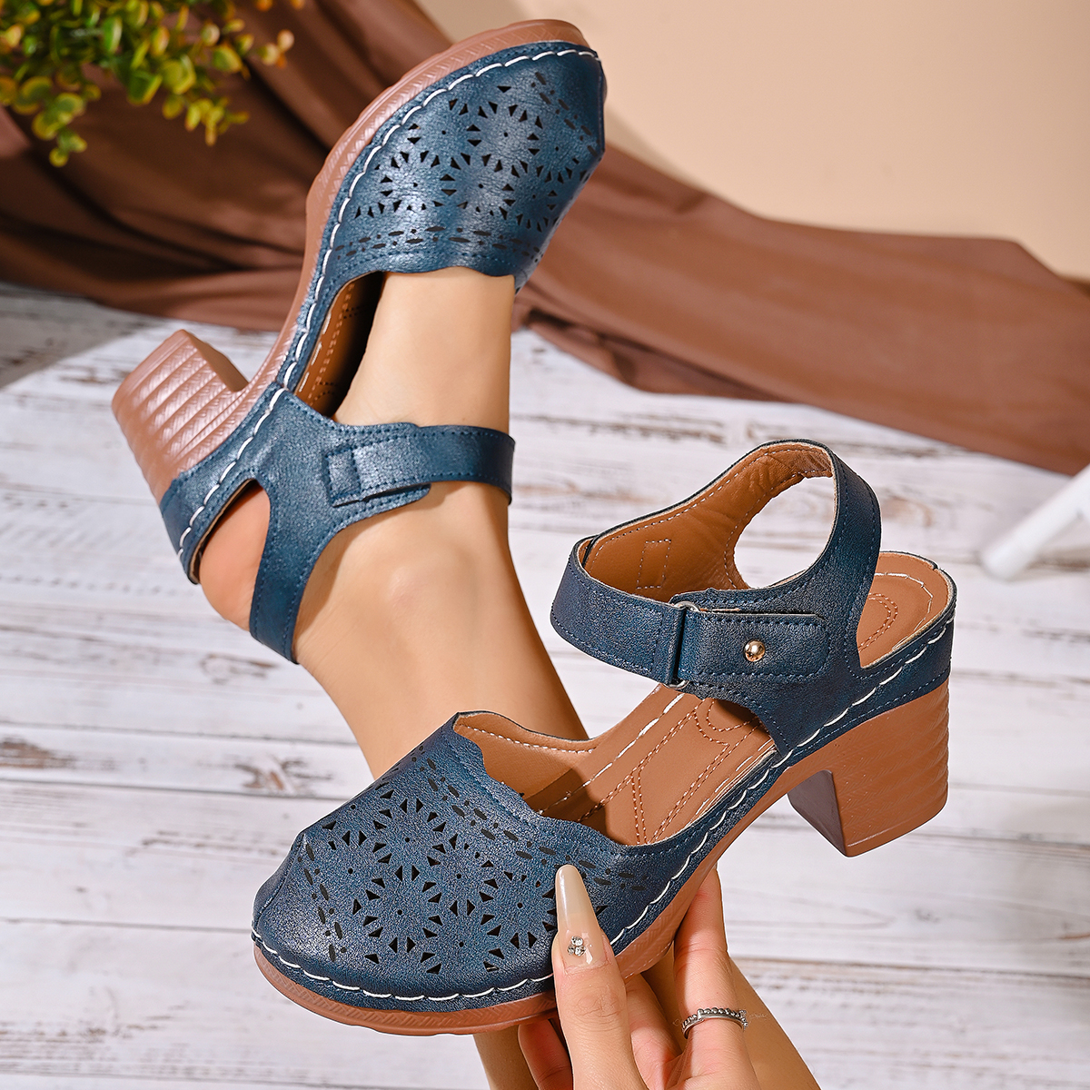 Women Casual Shoes Hollow Clos - مراجعة Women Shoes Model وسعره