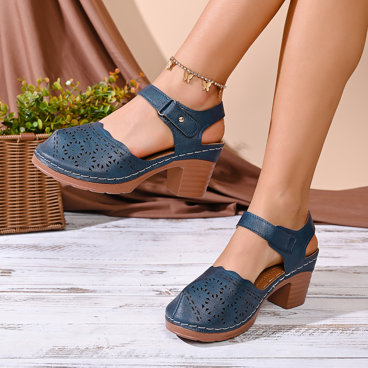 Women Casual Shoes Hollow Clos - مراجعة Women Shoes Model وسعره
